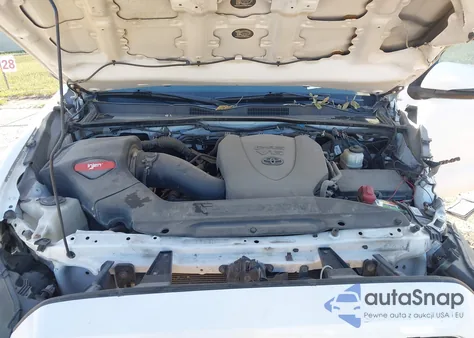 2020 Toyota Tacoma Sr5 V6 из США, поврежденный, VIN 3TMCZ5ANXLM317456